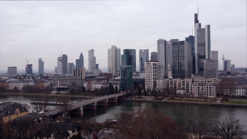Die Skyline Finanzbezirkes Frankfurter Deutschland stock video