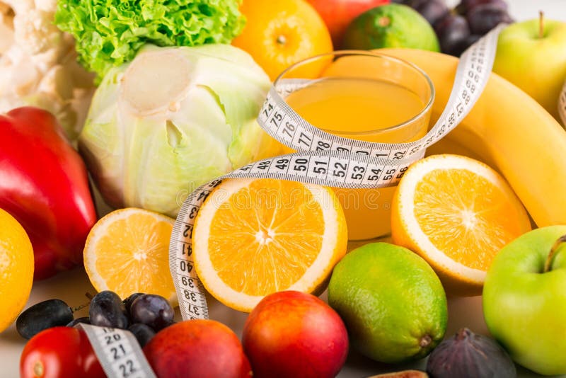 Download Dieta Della Disintossicazione Di Superfood Fotografia Stock - Immagine di vetro, verdure: 117976476