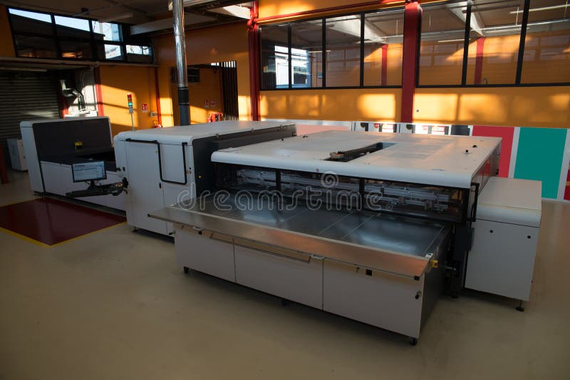 Digital printing - wide format printer royalty free stock photography Digital printing - wide format printer royalty free stock photography
