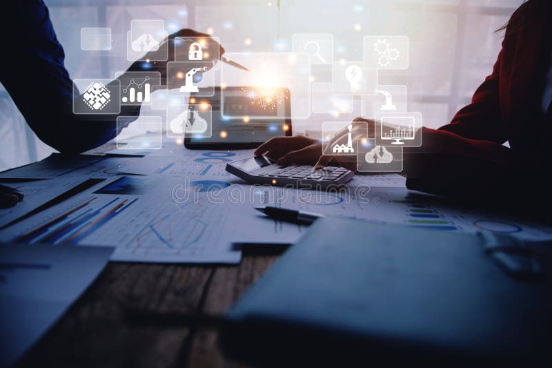 Digital transformation technology strategy, digitization and digitalization of business processes and data, optimize and automate operations, customer service management, internet and cloud computing