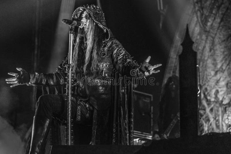 Dimmu Borgir, Shagrath , Live Concert 2018 Hellfest Editorial Stock Image -  Image of dimmu, blackandwhite: 125990089