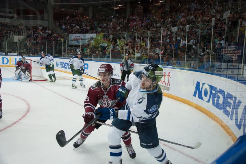 Dinamo Riga vs Dinamo Minsk imagem de stock