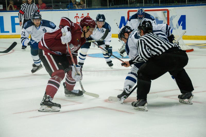 Dinamo Riga vs Dinamo Minsk imagens de stock royalty free