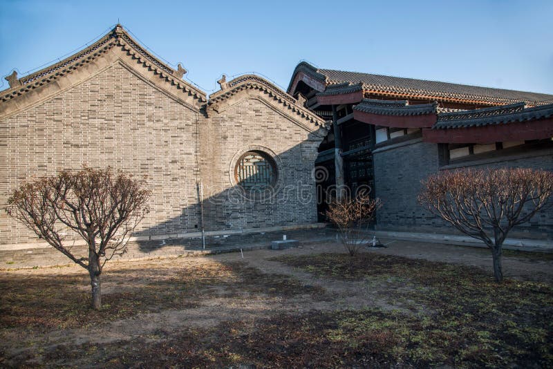 Dingzhou examination halls is currently China's best preserved Qing Gong Yuan expedition Dingzhou place. Qianlong three years (AD 1738), created by the Reign Wang Danian Dingzhou examination halls, bringing together within the jurisdiction of the civil and military examinees, as admitted scholar, born of the tribute. Light years (AD 1822), Reign Wang Zhonghuai donation to the people, the Extension site, rebuilt, additions, forming a large-scale examination room. After the repair has been retained after 2001, was listed as a national key cultural relics protection units. Gong Yuan flat square, covering 2.21 hectares, construction area 1547 square meters. The main building by a number Scotia, Quebec Court building two combination. No homes in the mountain side of the front. Quebec Court No. homes in the south, middle Spire, in order to reduce the sides to form a peculiar appearance, became prominent features of Dingzhou examination halls. Quebec Court of the attic floor is dedicated to Kuixing place. The lobby next to the number of homes to the north, is a candidate assignment, where the examiner sealed volume. After the floor is a test examiner watch wusheng place doubles as sleeping accommodation. Dingzhou examination halls is currently China's best preserved Qing Gong Yuan expedition Dingzhou place. Qianlong three years (AD 1738), created by the Reign Wang Danian Dingzhou examination halls, bringing together within the jurisdiction of the civil and military examinees, as admitted scholar, born of the tribute. Light years (AD 1822), Reign Wang Zhonghuai donation to the people, the Extension site, rebuilt, additions, forming a large-scale examination room. After the repair has been retained after 2001, was listed as a national key cultural relics protection units. Gong Yuan flat square, covering 2.21 hectares, construction area 1547 square meters. The main building by a number Scotia, Quebec Court building two combination. No homes in the mountain side of the front. Quebec Court No. homes in the south, middle Spire, in order to reduce the sides to form a peculiar appearance, became prominent features of Dingzhou examination halls. Quebec Court of the attic floor is dedicated to Kuixing place. The lobby next to the number of homes to the north, is a candidate assignment, where the examiner sealed volume. After the floor is a test examiner watch wusheng place doubles as sleeping accommodation.