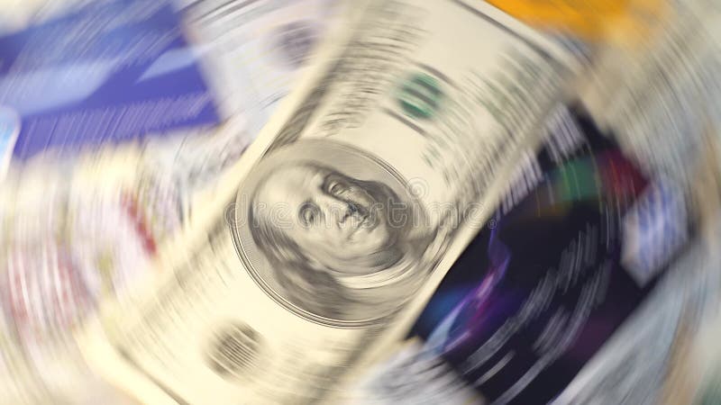 Dinheiro a voar sobre fundo branco nota de dólar fotos de stock royalty free