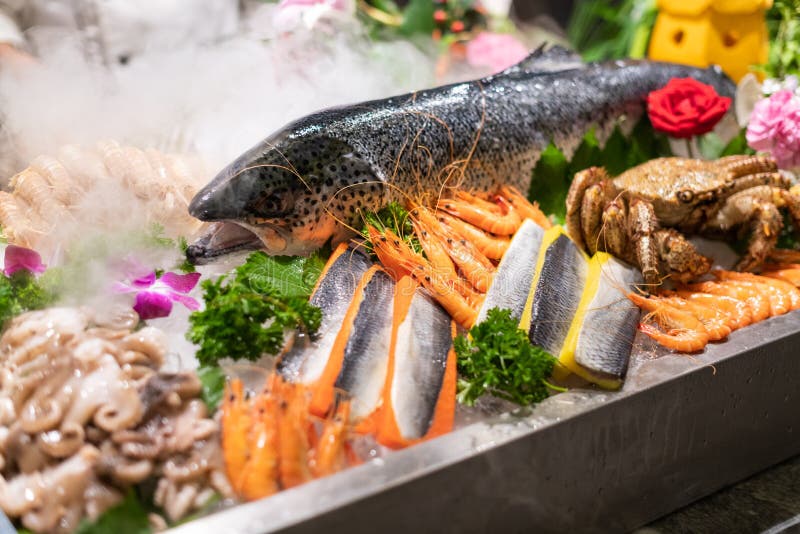 Hotel Seafood Dinner Buffet Stock Image - Image of dinner, salad: 172357357