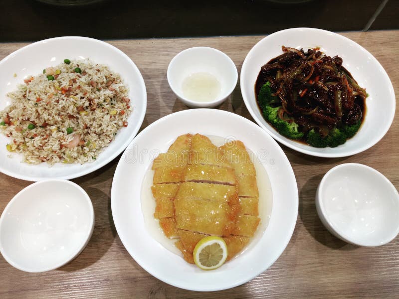 Dinner at green dragon stock image. Image of dinner 130502185