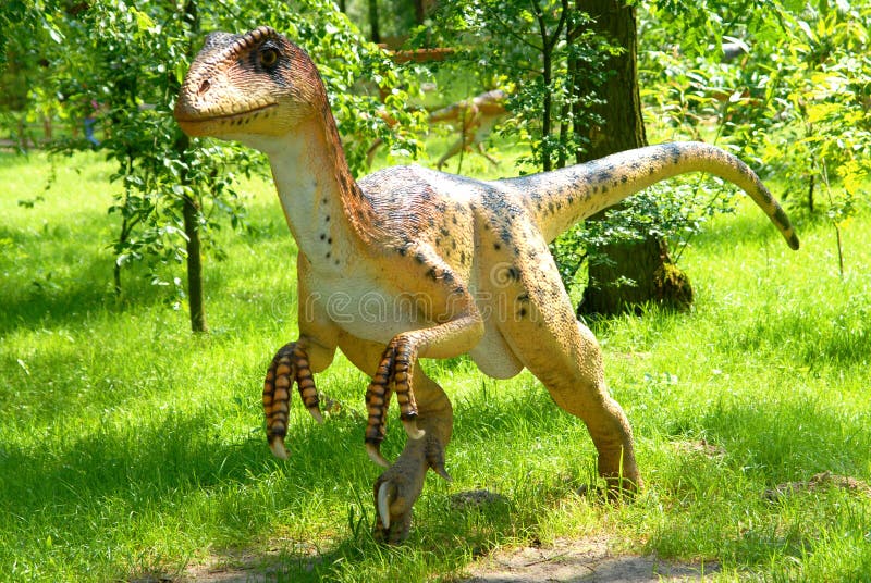 Deinonychus Royalty-Free Images, Stock Photos & Pictures