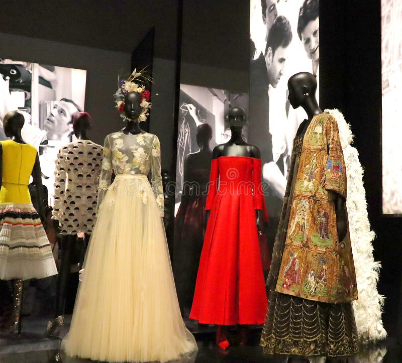 Dior Fashion Exhibition at V&a. Editorial Photo - Image of england ...