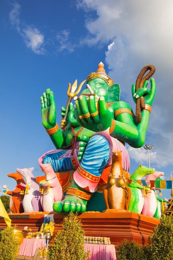 Dios hindú verde de Ganesha fotografía de archivo libre de regalías Dios hindú verde de Ganesha fotografía de archivo libre de regalías