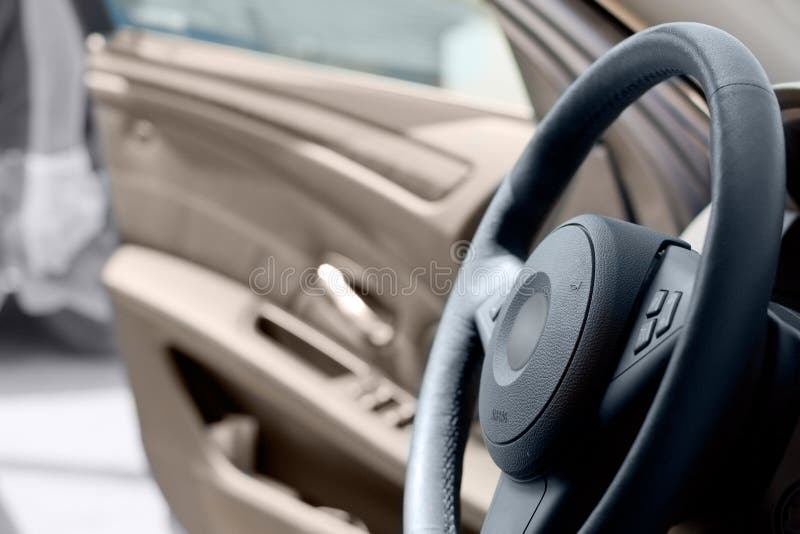 Direction-roue photographie stock libre de droits Direction-roue photographie stock libre de droits