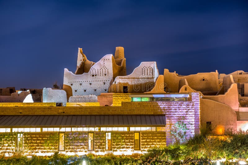 Diriyah Stary miasto w nocy w zmroku, Al Bujairi, Riyadh, „AlDiriyah KSA Arabia Saudyjska Aldereya, Traif dziedzictwa wioski â€ -