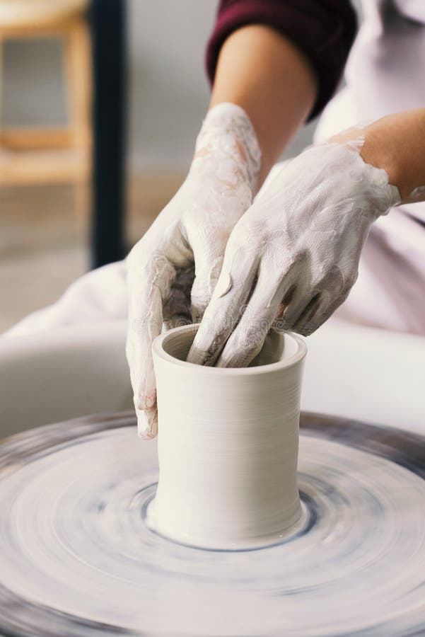 Making ceramic pot stock image. Image of craft, shaping 99929137