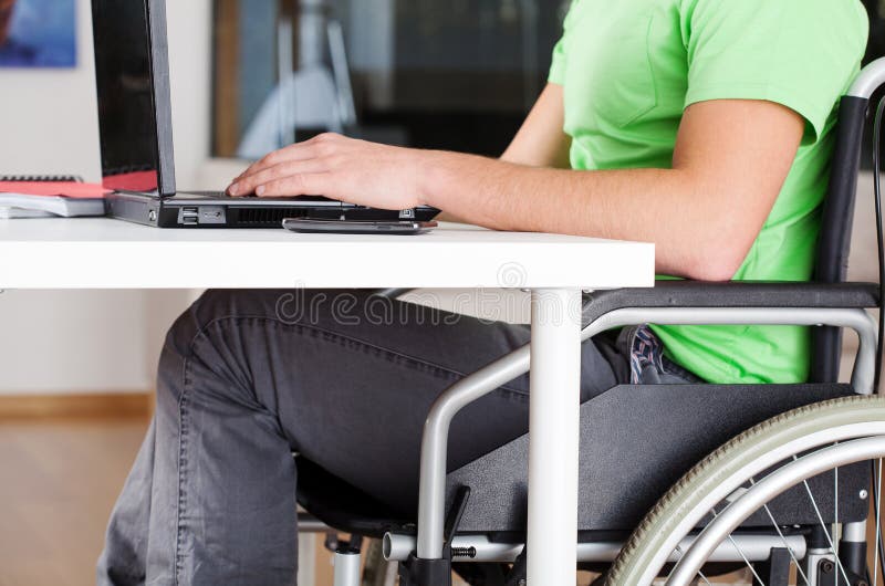 Disaabled-Studentenstudieren stockbilder Disaabled-Studentenstudieren stockbilder