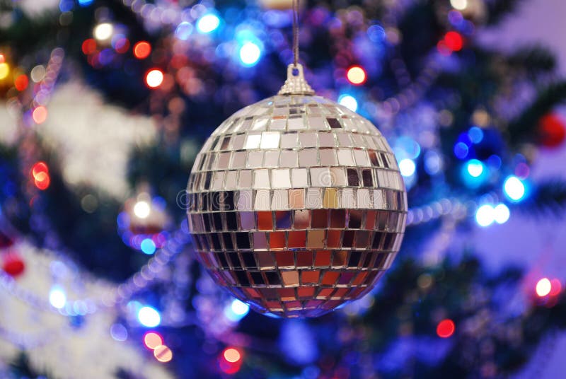 Disco Kugel Bild: Unleashing the Captivating Essence of a Timeless Icon