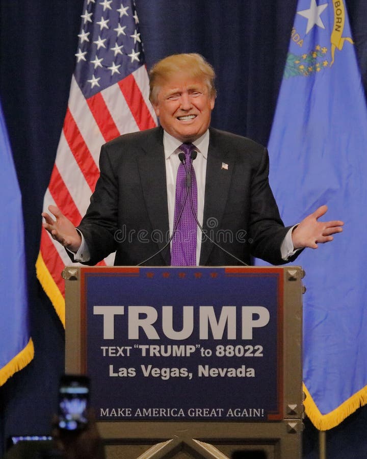 Discurso de la victoria de Donald Trump que sigue triunfo grande en el comité de Nevada, Las Vegas, nanovoltio fotos de archivo libres de regalías Discurso de la victoria de Donald Trump que sigue triunfo grande en el comité de Nevada, Las Vegas, nanovoltio fotos de archivo libres de regalías