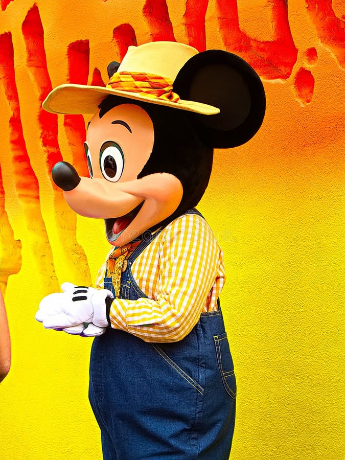 Feudo Equipo fiabilidad Disfraz De Halloween Mickey Mouse Saluda a Los Invitados Fotografía  editorial - Imagen de vacaciones, anaheim: 192305837