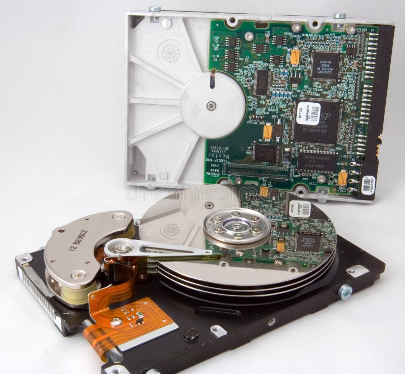 Disk Drive with electronic reflection