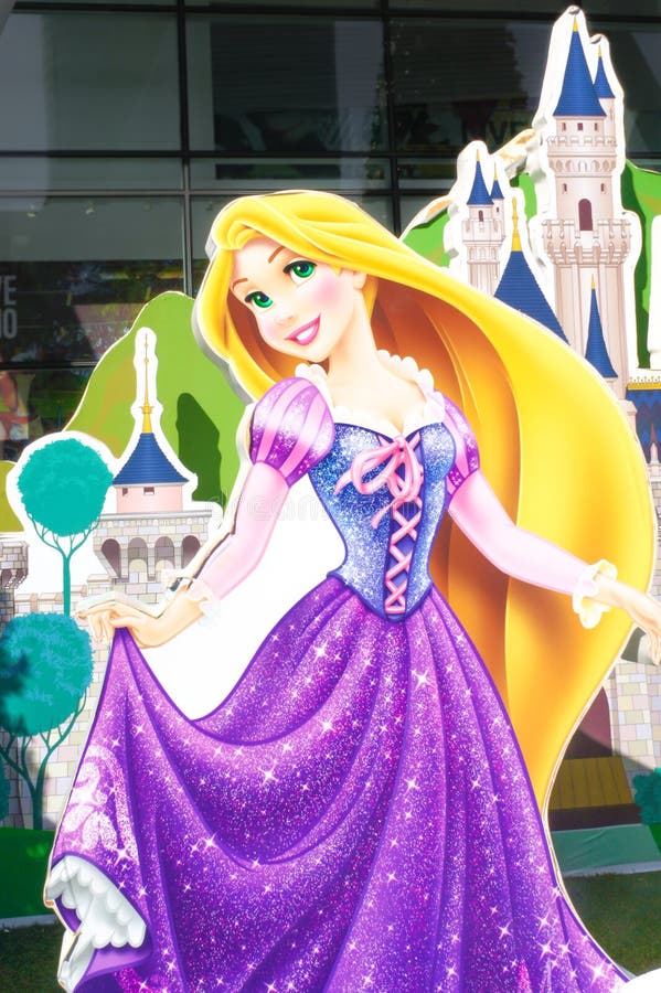Disney-de Prinses Rapunzel van Verward Document Die-cut opstelling voor de foto-Cabine van de 2016 Nieuwjaardecoratie bij Central stock foto's Disney-de Prinses Rapunzel van Verward Document Die-cut opstelling voor de foto-Cabine van de 2016 Nieuwjaardecoratie bij Central stock foto's