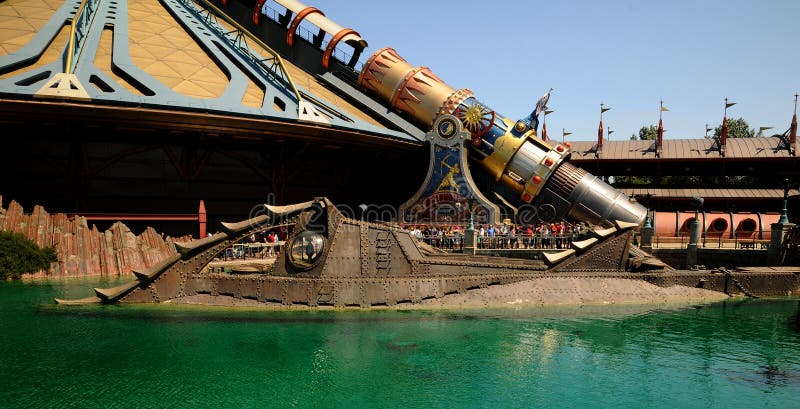 Disneyland - entrata del Nautilus sottomarino fotografie stock libere da diritti Disneyland - entrata del Nautilus sottomarino fotografie stock libere da diritti