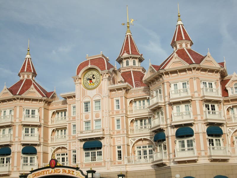 disneyland paris royaltyfri bild disneyland paris royaltyfri bild