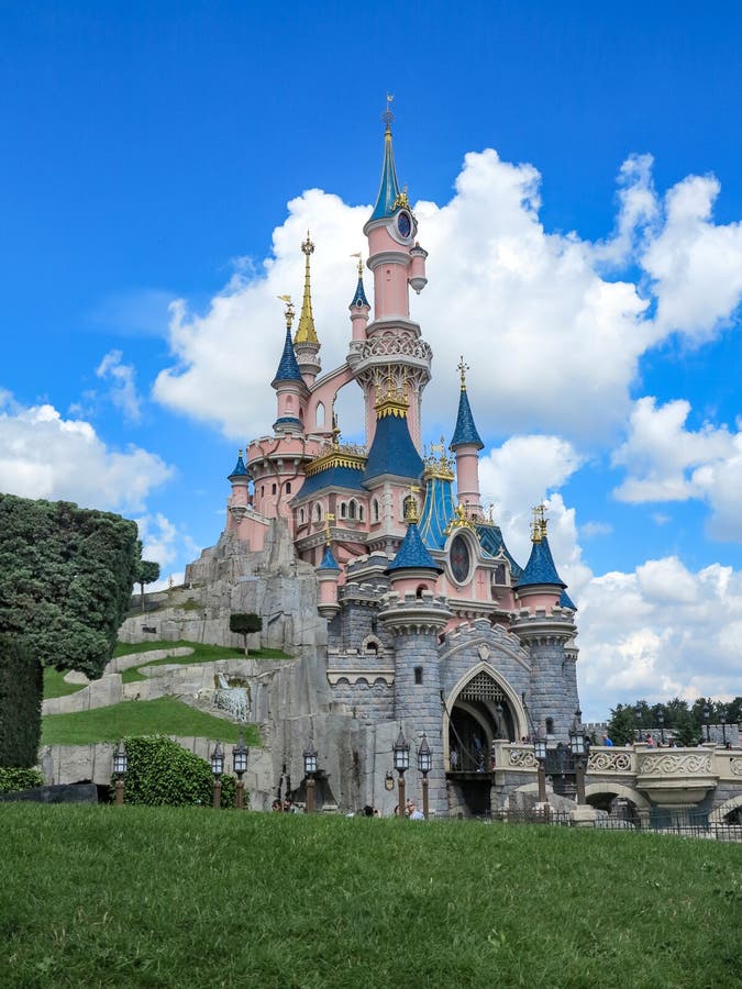 Château de princesse : Disneyland Paris : Marne-la-Vallée : Seine