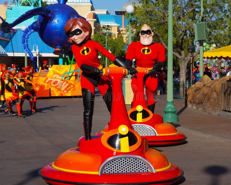 Pixar animated characters from The Incredibles are featured in Disneyland Parade. Pixar animated characters from The Incredibles are featured in Disneyland Parade.