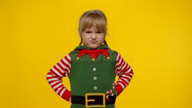 analizar cubierta Alarmante Displesed Chico Adolescente Chica En Elfo Santa Ayudante Disfraz Emociones Negativas Molesto En Nochebuena Imagen de archivo - Imagen de ayudante, cabrito: 204853145 analizar cubierta Alarmante Displesed Chico Adolescente Chica En Elfo Santa Ayudante Disfraz Emociones Negativas Molesto En Nochebuena Imagen de archivo - Imagen de ayudante, cabrito: 204853145
