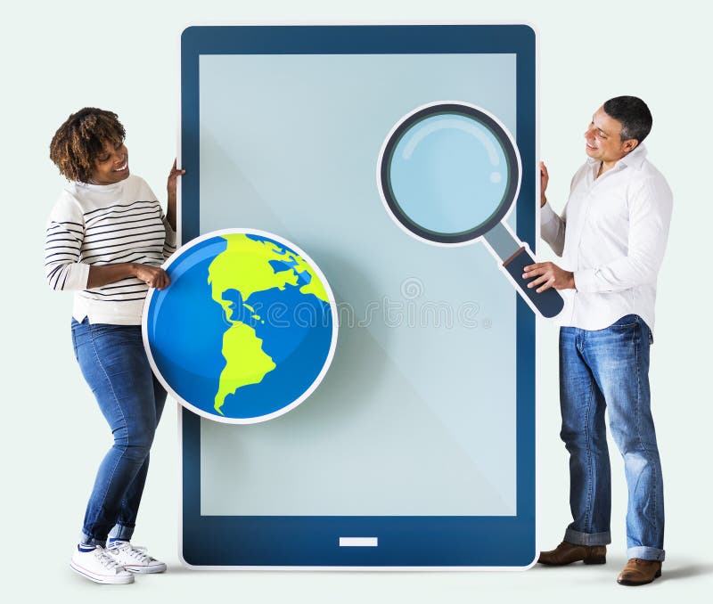 Divers paar die een tablet houden royalty-vrije stock foto's Divers paar die een tablet houden royalty-vrije stock foto's