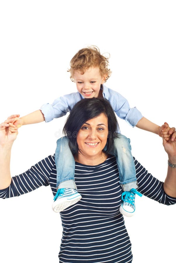 Divertiresi del ragazzo del bambino e della madre fotografia stock libera da diritti