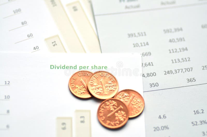 Dividend Per Share Growth Charts. Diagram marketing research concept stock images, royalty-free photos and pictures
