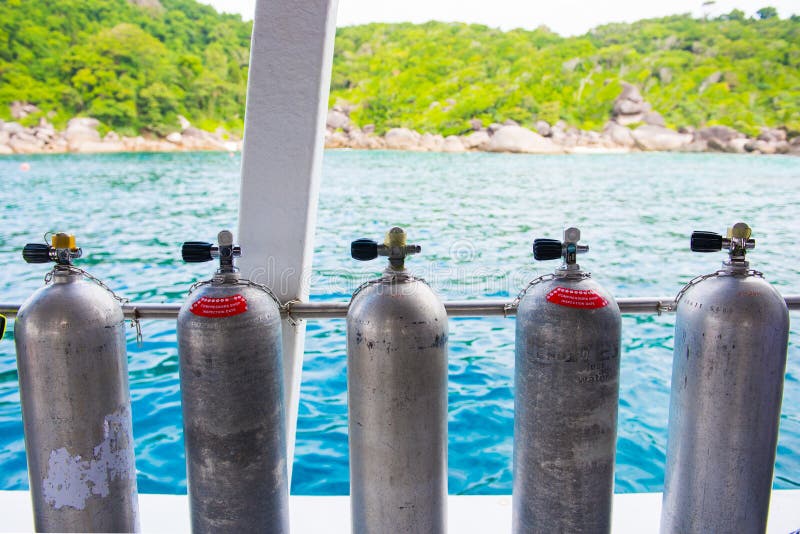 Diving Cylinder with High Pressure Breathing Gas for Scuba Diving Stock