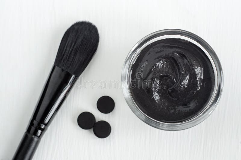 Download 510 Activated Charcoal Mask Photos Free Royalty Free Stock Photos From Dreamstime Yellowimages Mockups