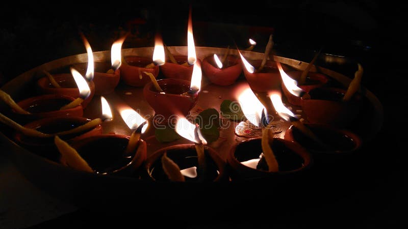 Diya' s-Flammen stockfoto Diya' s-Flammen stockfoto