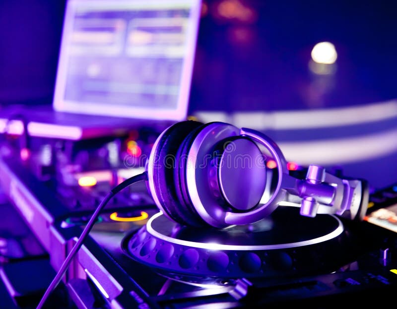 Dj mixer with headphones stock image. Image of volume 18988629