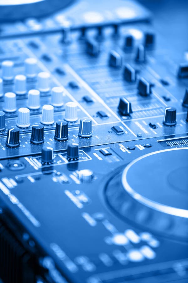 DJ Equipment stock photo. Image of blurred, music, night 20903778
