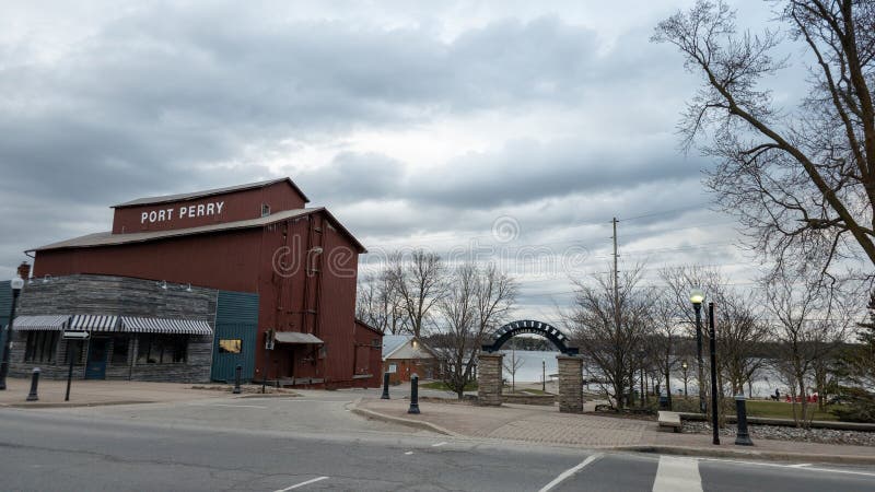 Port Perry, Ontario, features a large red building with PORT PERRY on its facade.