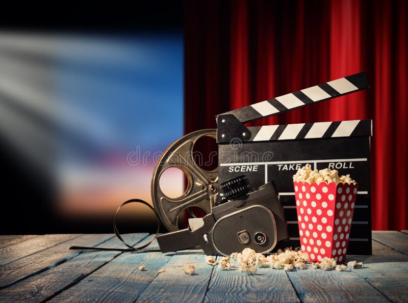Do filme da produção dos acessórios vida retro ainda fotografia de stock royalty free Do filme da produção dos acessórios vida retro ainda fotografia de stock royalty free