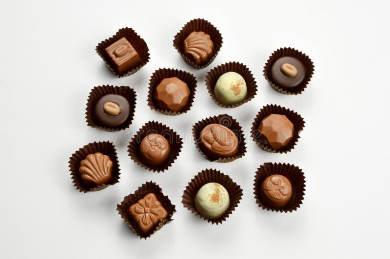 Doces de chocolate misturados imagem de stock Doces de chocolate misturados imagem de stock