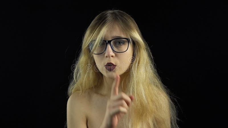 Doen schrikken blonde vrouw stock footage