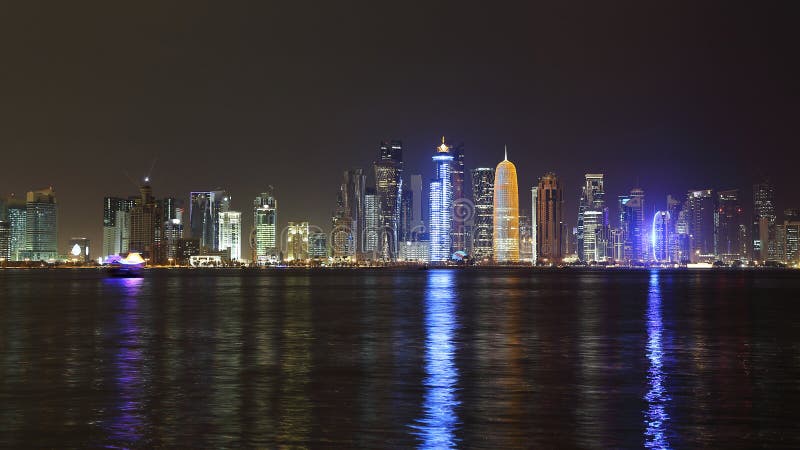 Doha. Qatar dauhańskiej Noc widok Newtown