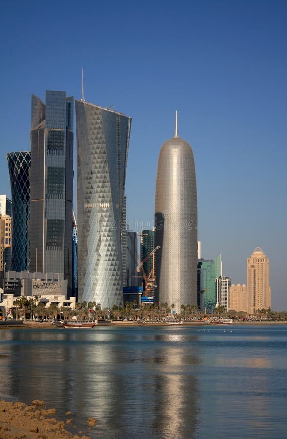 Doha cajgowego nouvel biurowy Qatar wierza obrazy stock