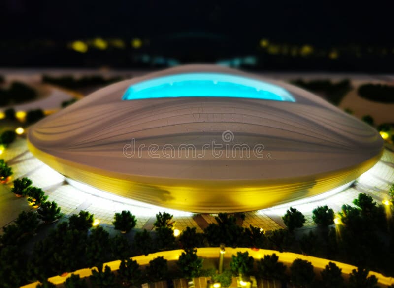 Doha, Katar - 02 grudnia 2019 r. : model stadionu Kwatar 2022 zdjęcia stock