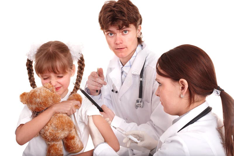 Doktor, der dem Kind im Arm Einspritzung gibt. stockfotos Doktor, der dem Kind im Arm Einspritzung gibt. stockfotos