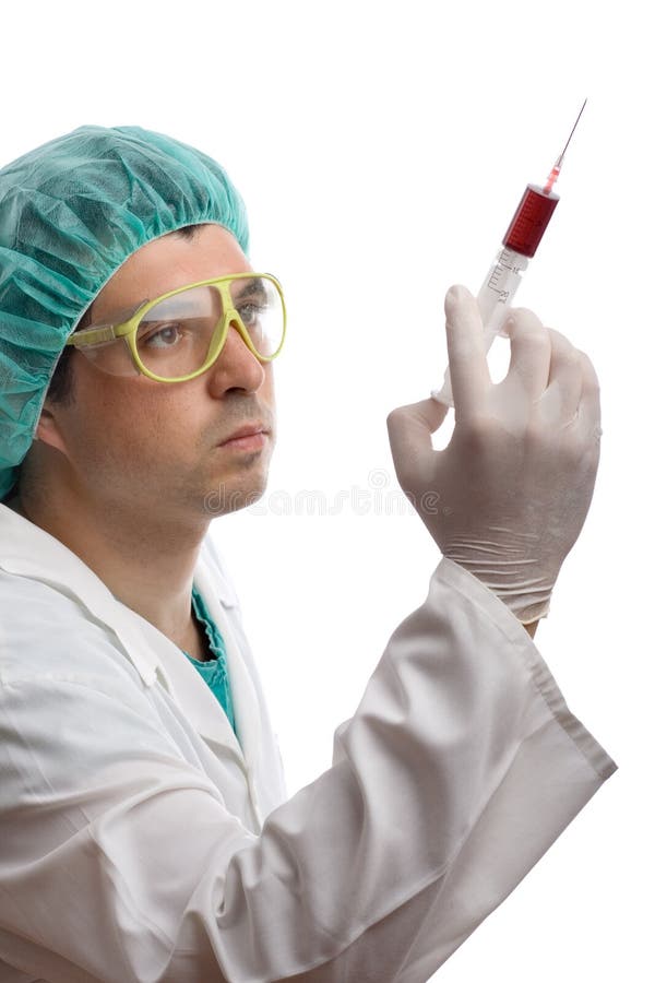 Doktor mit einer Spritze stockbild Doktor mit einer Spritze stockbild