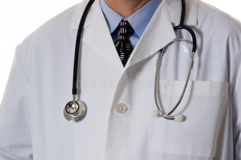 Doktor mit Labormantel und -stethoskop