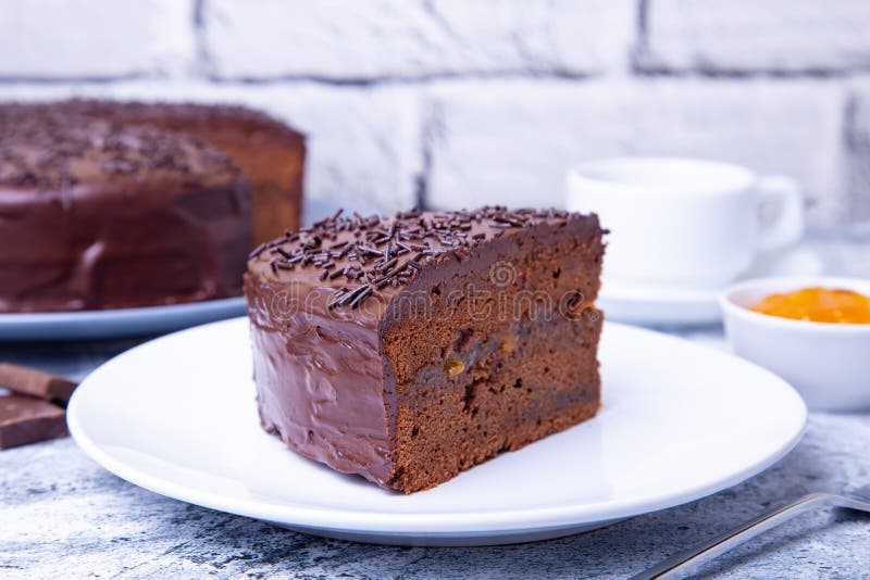 Dolce di Sacher Dessert austriaco tradizionale del cioccolato fotografia stock Dolce di Sacher Dessert austriaco tradizionale del cioccolato fotografia stock