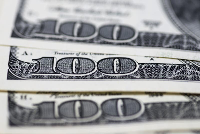 Dollar Nahaufnahme-Konzept- Amerikanische Dollar Bargeld- Hundert Dollarbanknoten lizenzfreies stockfoto Dollar Nahaufnahme-Konzept- Amerikanische Dollar Bargeld- Hundert Dollarbanknoten lizenzfreies stockfoto