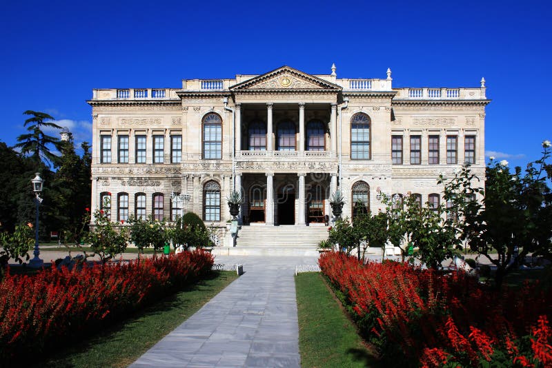 Dolmabahce Palace (Dolmabahçe Sarayı), Istambul, Turkey Built in 1856, Dolmabahce Palace served as the administrative center of the late Ottoman Empire, and also as the home of the last of the Ottoman Sultans. Following extensive restoration, the palace stands as a true symbol of 19th century Ottoman decadence with its 285 rooms, 43 large salons and even a 4.5-ton glass chandelier, the world's largest Bohemian crystal chandelier. A blend of various European architectural styles, the three-story marvel features such outbuildings as stables, a kitchen, pharmacies and aviaries. It also houses rare, handmade Ottoman artifacts and its original furniture, decorations, silk carpets and curtains. Garden - Selamlik Has Bahe