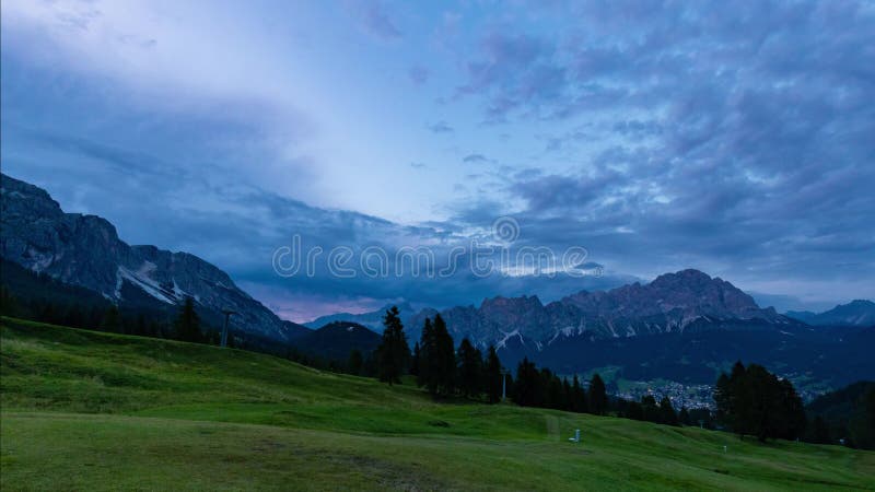 Dolomites cortina dampezzo itália timedse 4k 30p